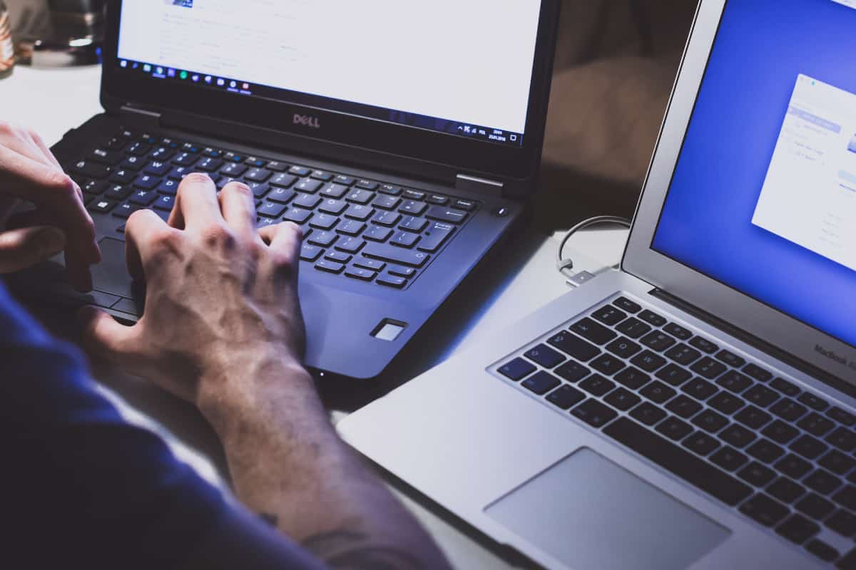 Experienced IT Technician offering outsourced IT support in Myrtle Beach to businesses
